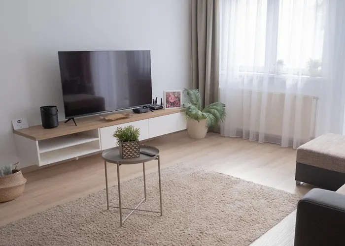 Apartman, Belvaros Lakas Apartament *